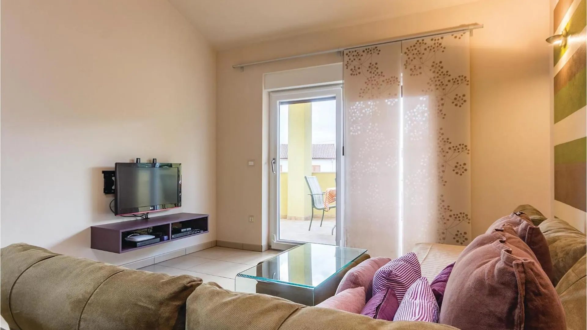 Cozy Home In Medulin With Kitchen 0*,  Croatia
